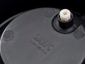 Savic butler voerstation happy planet zwart